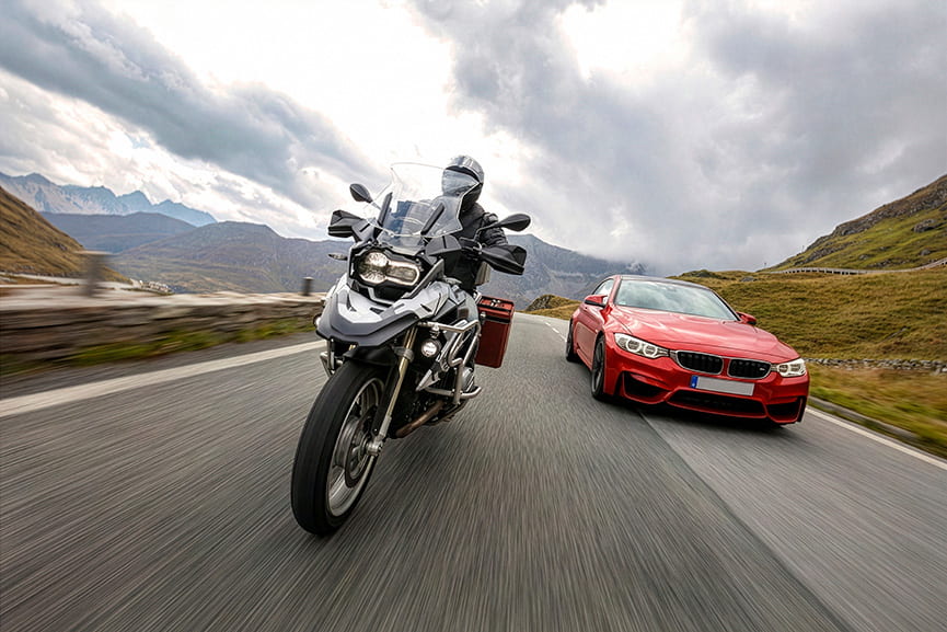 coche vs moto