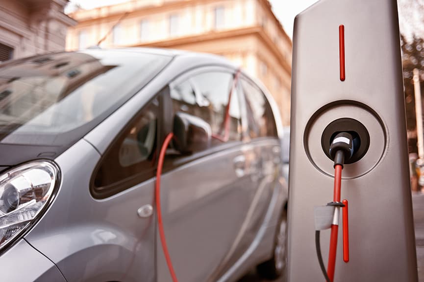 Beneficios y comparativas de coches híbridos con otros vehículos