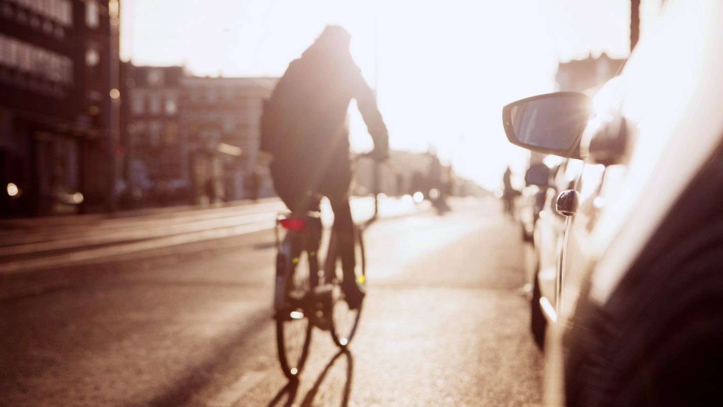 ¿Cómo adelantar correctamente a los ciclistas?