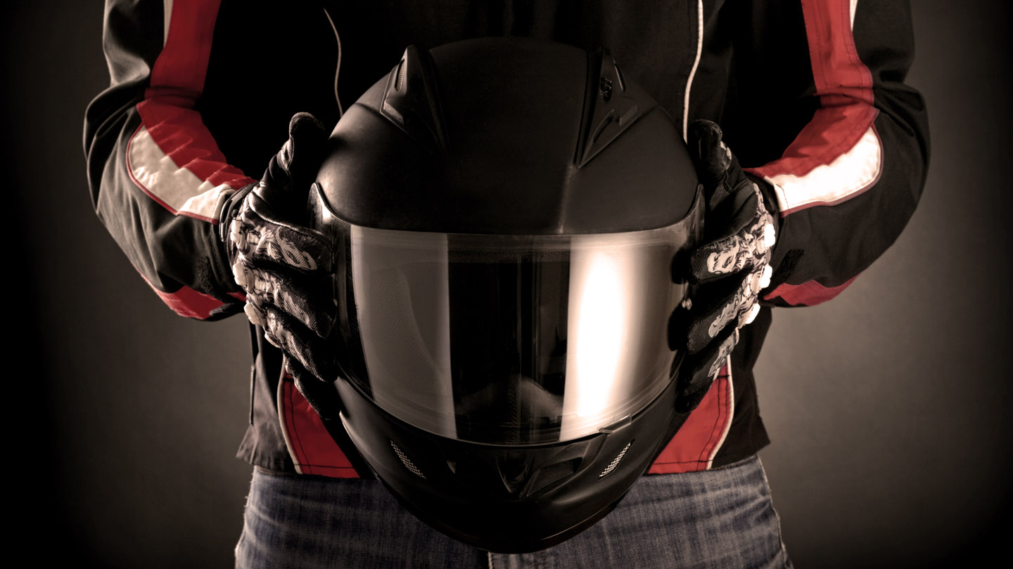 ¿Cómo elegir el casco de moto de forma correcta?