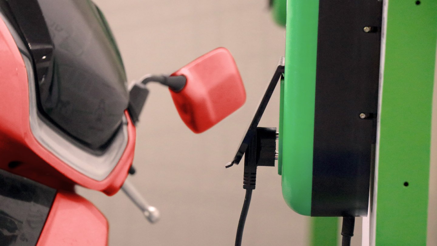 Ventajas y Desventajas de las Motos Eléctricas