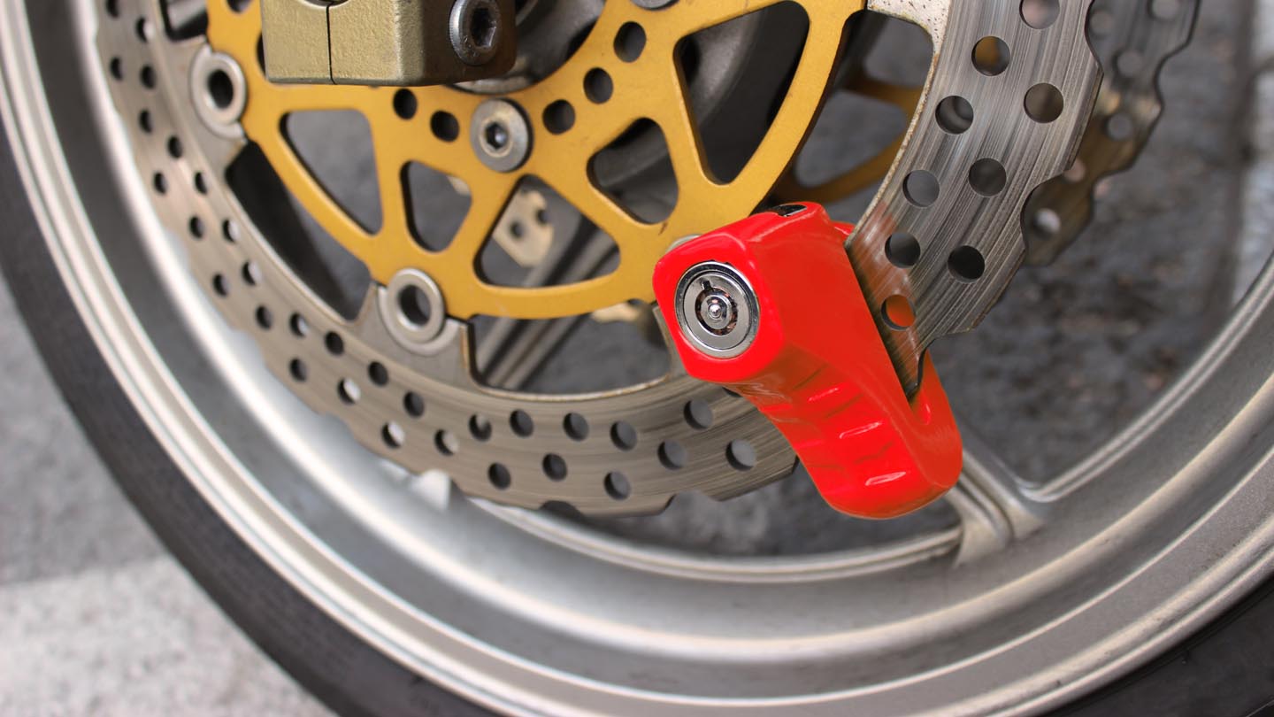 Tipos de antirrobo para tu moto