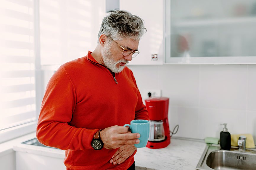¿Cuáles son los síntomas de la bacteria Helicobacter pylori?
