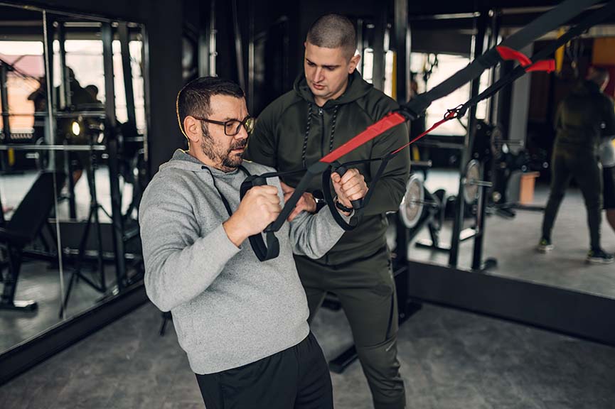 Beneficios del deporte con entrenador personal