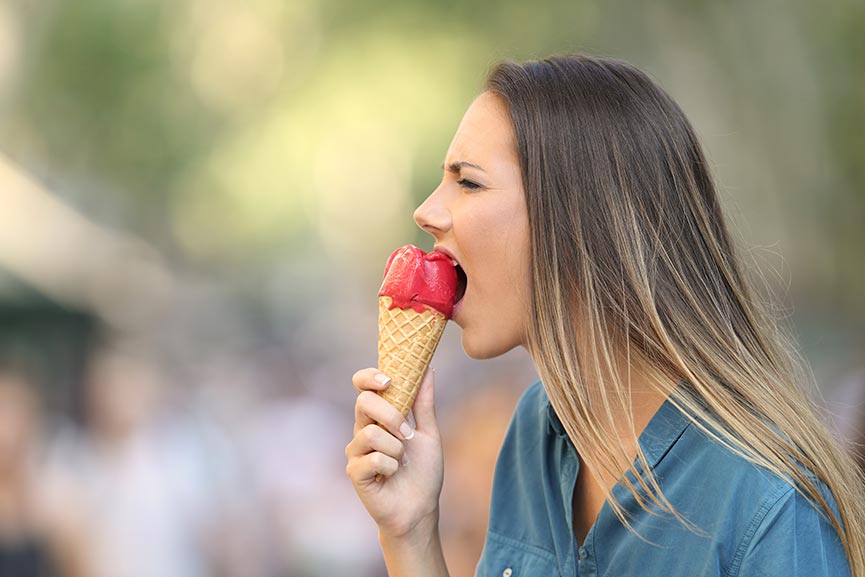 ¿Puedo comer helado si tengo sensibilidad dental?