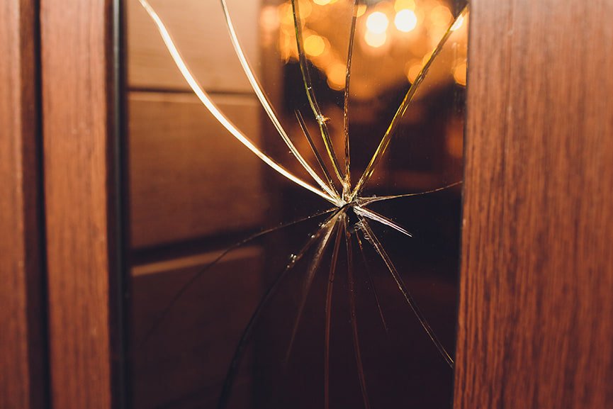 Cobertura de rotura de cristales