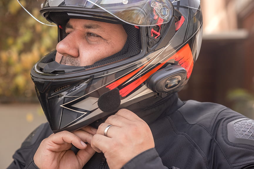 Intercomunicador casco