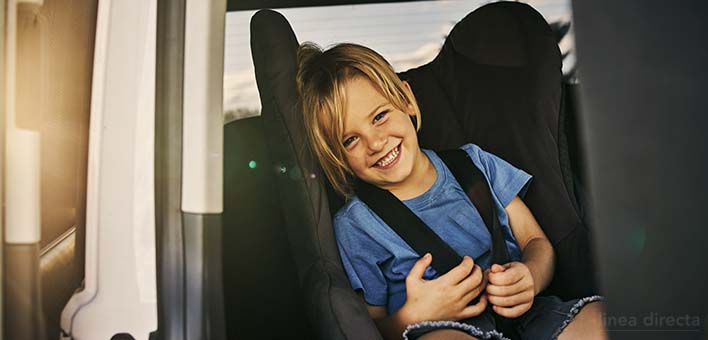 Qué normas existen para los niños en los coches