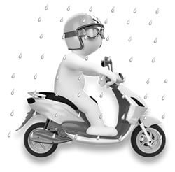 Consejos para la conducción de la moto con lluvia