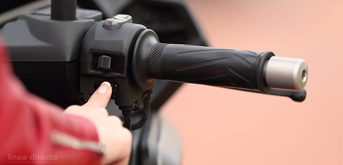 Ácido para la batería de la moto: se prohíbe su venta en España