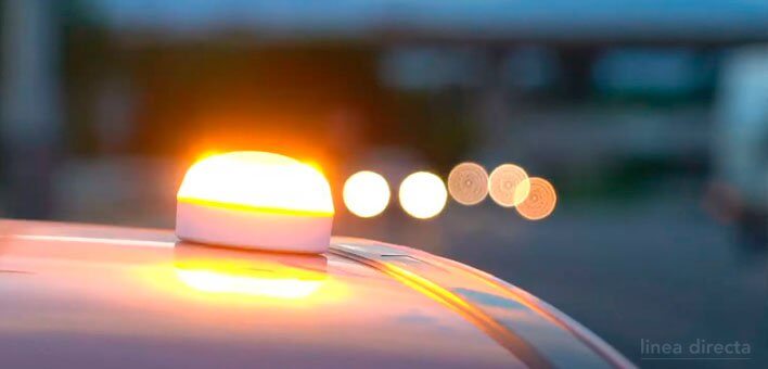 La DGT obligará a llevar la luz v16: dónde encontrarla