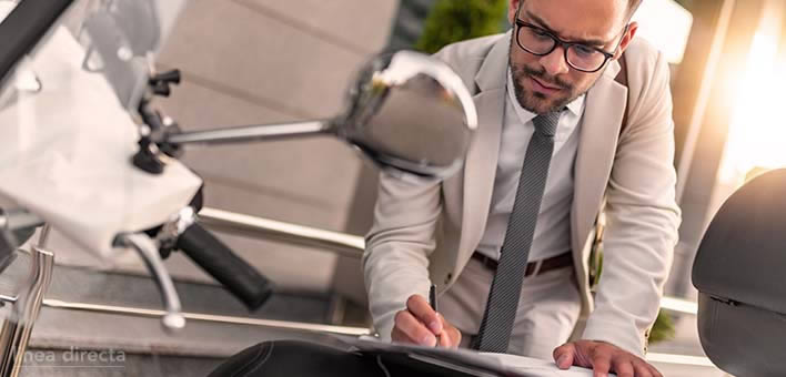 ¿Qué documentos necesito para comprar una moto?