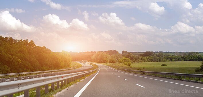 Relación entre la evolución del coronavirus y la cantidad de vehículos en carretera