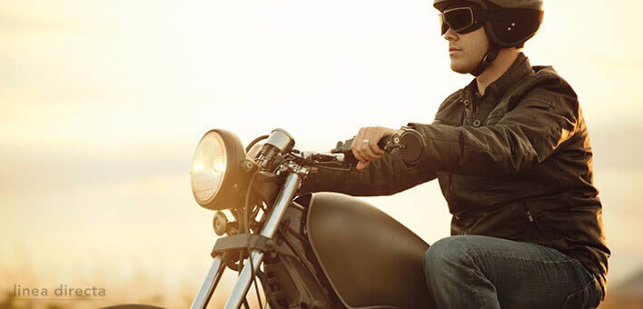 La mejor postura para montar en moto