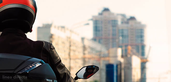 ¿Cuales son los límites de velocidad y multas más comunes en España para los motoristas?