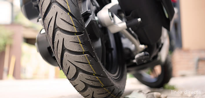 realimentación elemento jefe Seguro de Moto con Cobertura de Neumáticos - Línea Directa